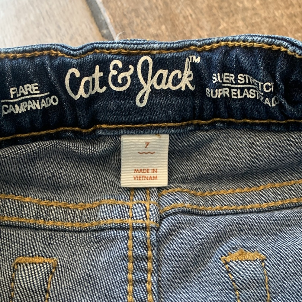 Girl’s Cat & Jack Blue Flare Wide Leg Jeans - Picture 2 of 3